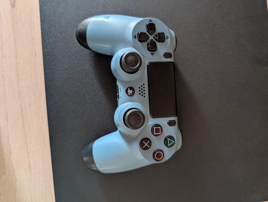 Playstation 4 slim 500 gigabyte; 2016 год