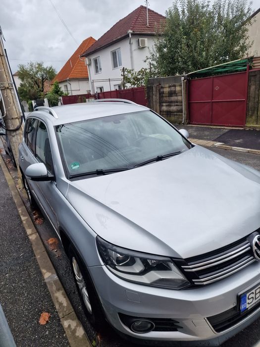 Vând Volkswagen Tiguan