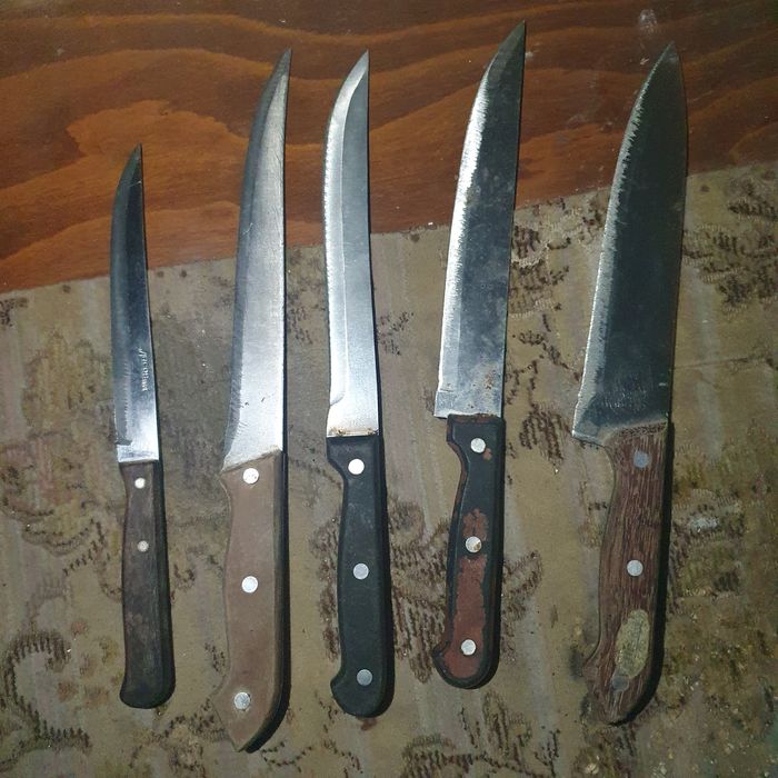 Set de 5 sau 6 cutit cutite sunt piese NOI sau second hand ascutite