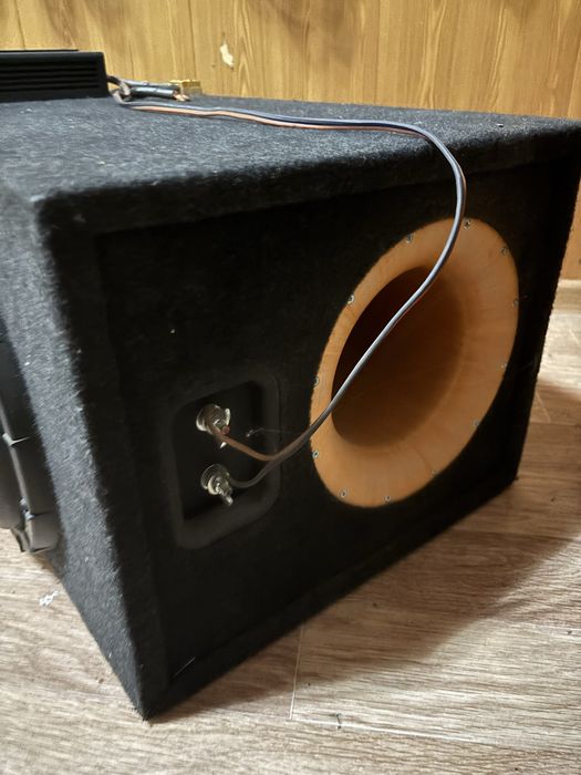 Продам сабвуфер apoculypse