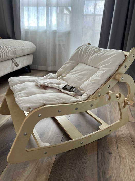 Люлеещ бебешки шезлонг