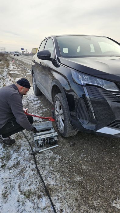Tractări Auto NON-STOP Ploiești | Platformă Auto & Dube | 24/7