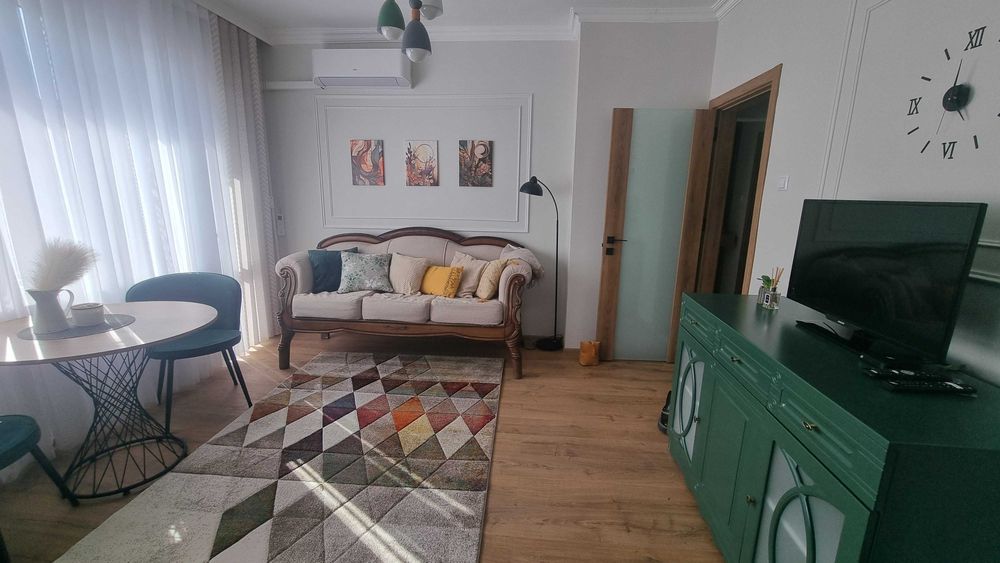 Дава се под наем Двустаен апартамент в Варна, ВИНС - 55 кв.м за 867 € - Снимка #4