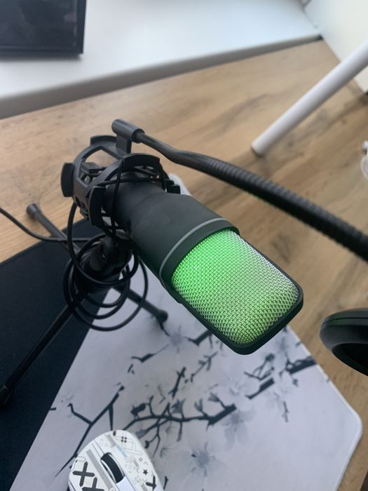 Микрофон 6.500 тг