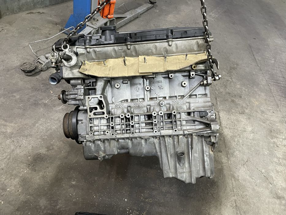 Двигатель m54b30