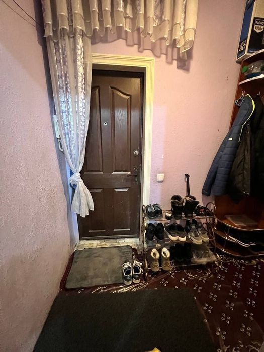 Аренда Сергели 5 2хонали 8 этаж 350у.е