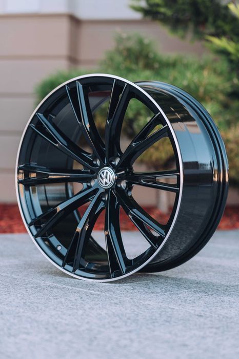Jante Roti Volkswagen R17 5x112 Passat Golf Tiguan Touran EOS Scirocco Phaeton Jetta Caddy T-Roc Aliaj Nou