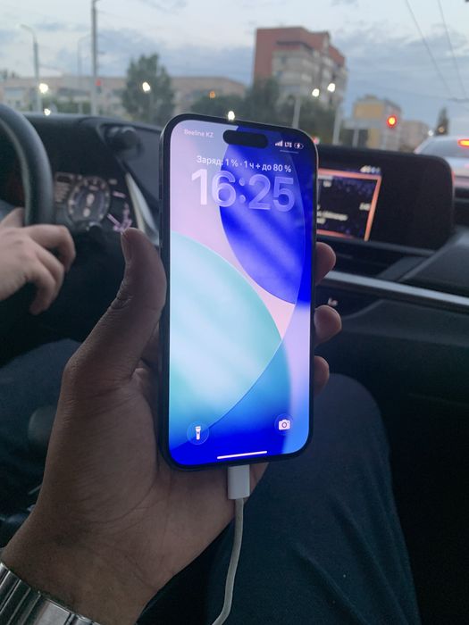 IPhone 15 Pro 256 GB