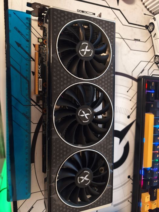 Placa video XFX Radeon RX 6750 XT Speedster QICK 319 Black