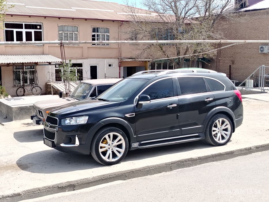 Chevrolet Captiva 2011 — 2