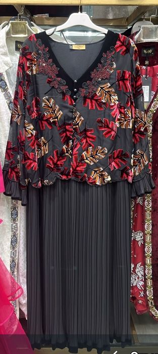 Платье из панбархата