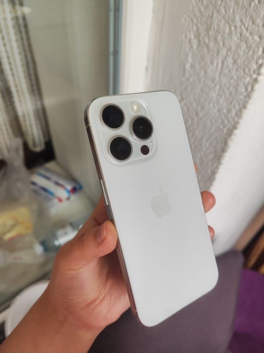 iPhone 15Pro 128GB классный