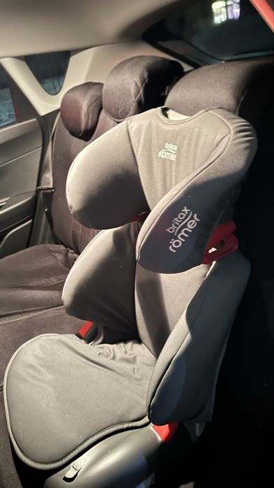Автокресло Britax Römer