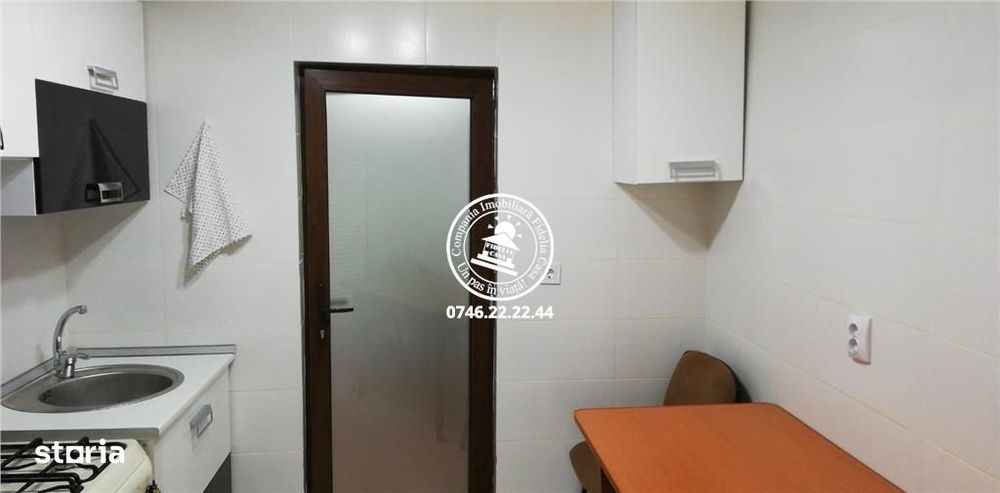 Apartament 3 camere  de inchiriat  Pacurari,