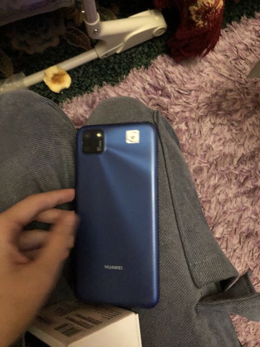 Xuawei  y5p xoroshem sostayani