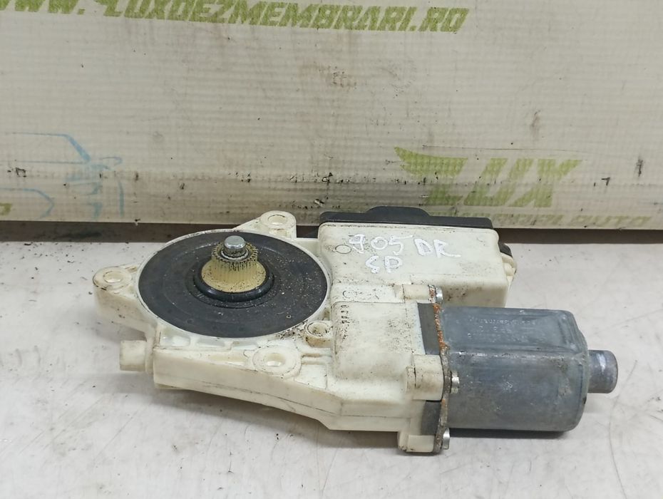 Motoras geam dreapta spate BMW X3 E83 (facelift) (2006 - 2010) N47D20O