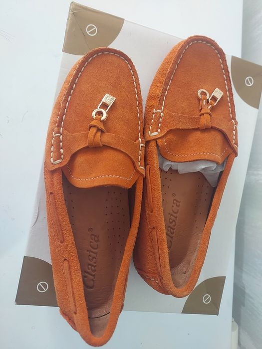 Билетке женская.