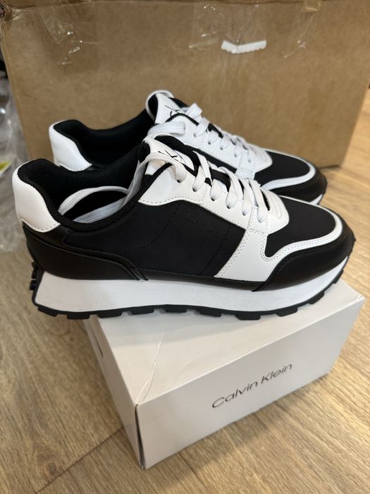 Продам кроссовки Calvin Klein оригинал