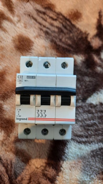 Sigurante Automate, prize 230v