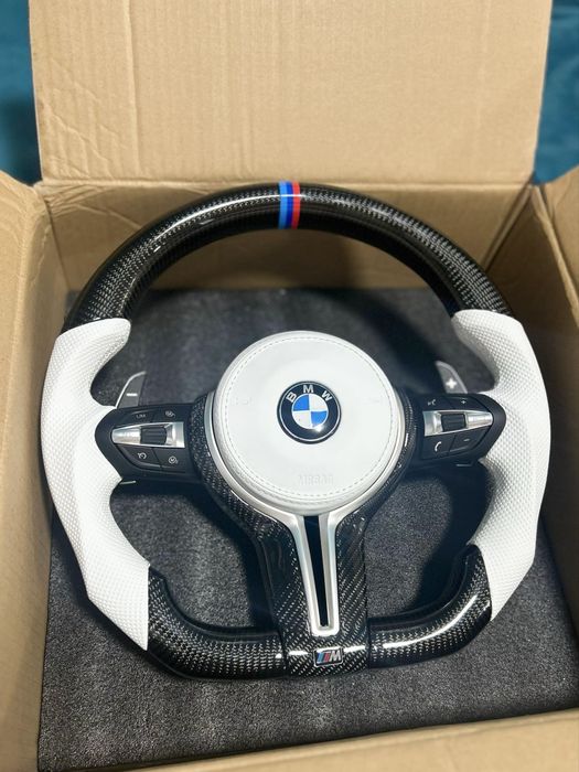 Volan BMW M cu padele Carbon + piele