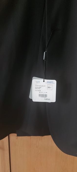 Costum bărbătesc cu eticheta negru 56 talia2
