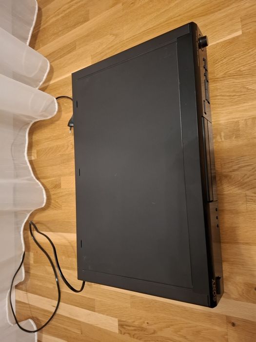 De vânzare sony cdp-xe310