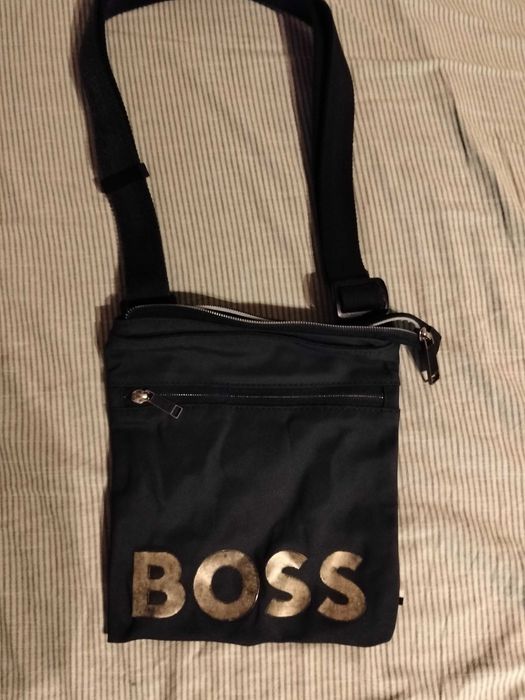 Hugo boss borseta bărbați