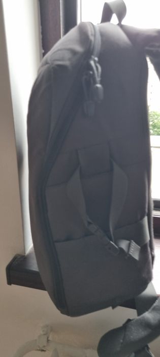 Rucsac pentru Aparat Foto Lowepro, calitativ, cu multe compartimente