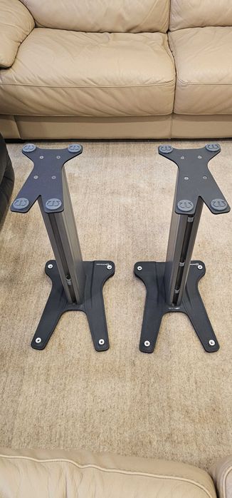 Set standuri originale pentru boxe de raft producator Monitor Audio