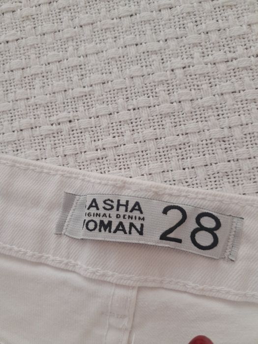 Къси дънкови панталони