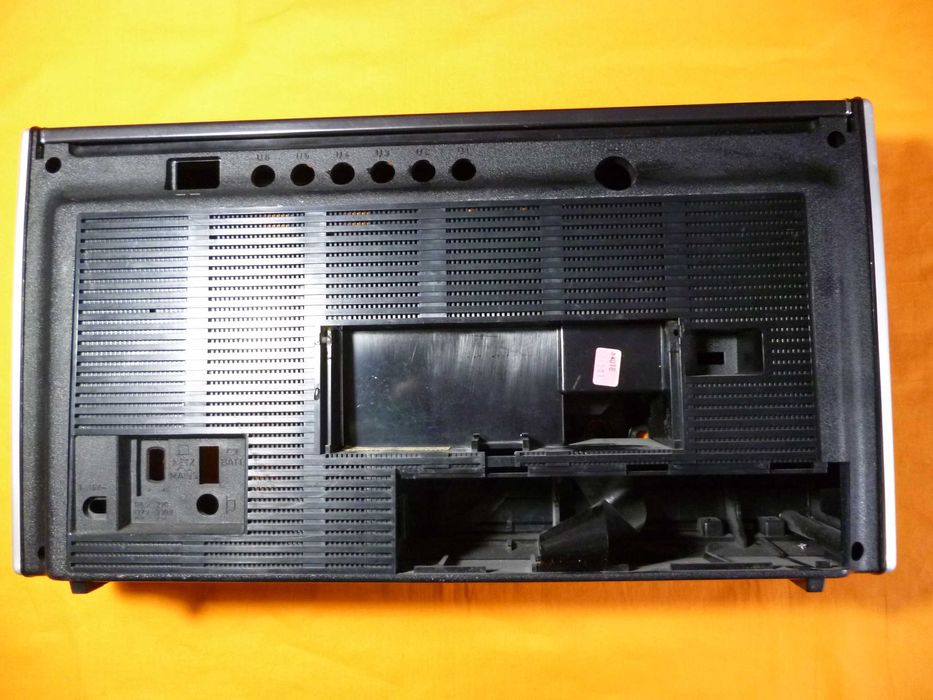 Dezmembrat radio casetofon Grundig C6200 piese schimb diverse