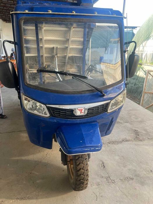 Лочин moto 2000 кг 300