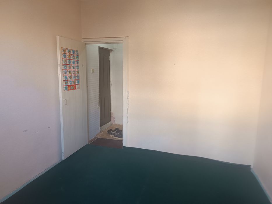 Квартира 2хонали 2 этаж сатилади