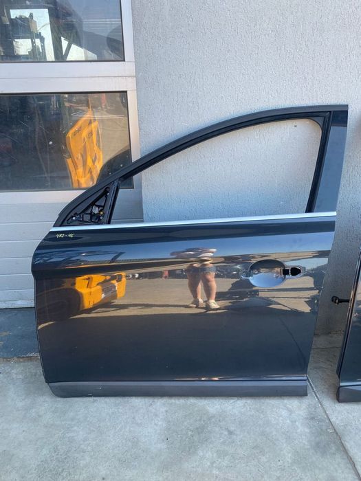 Usa stanga fata Volvo XC60 2010-2017 31297127 31457126