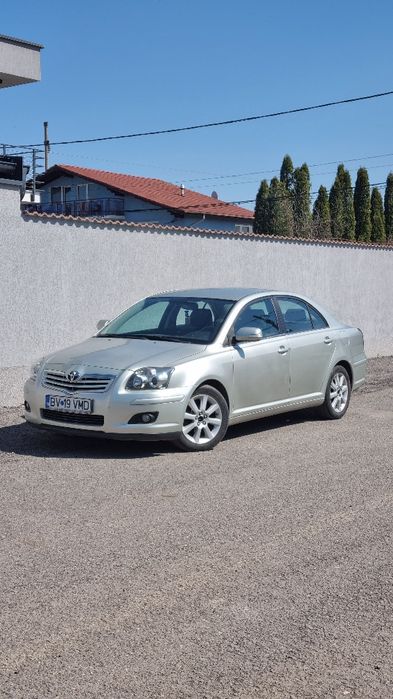 Toyota Avensis T25 1.8 VVT-i 129 cp 2007 benzina