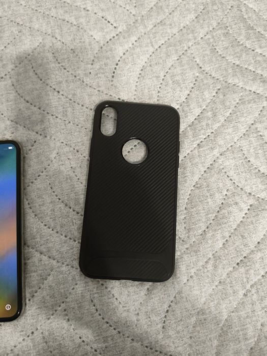 Телефон iPhone 10