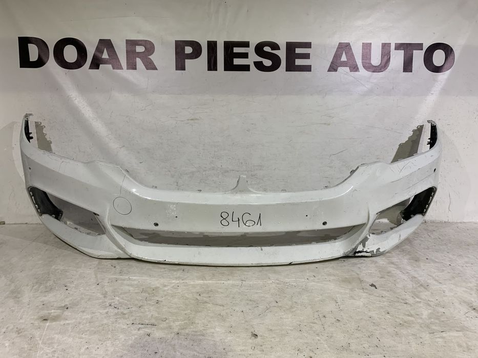Bara fata BMW Seria 5, G30/G31, M-Sport, 2016, 2017, 2018, 2019, 2020, cod origine OE 51118064928, cu gauri pentru senzori de parcare.