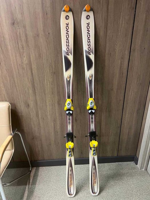 Горные лыжи Rossignol