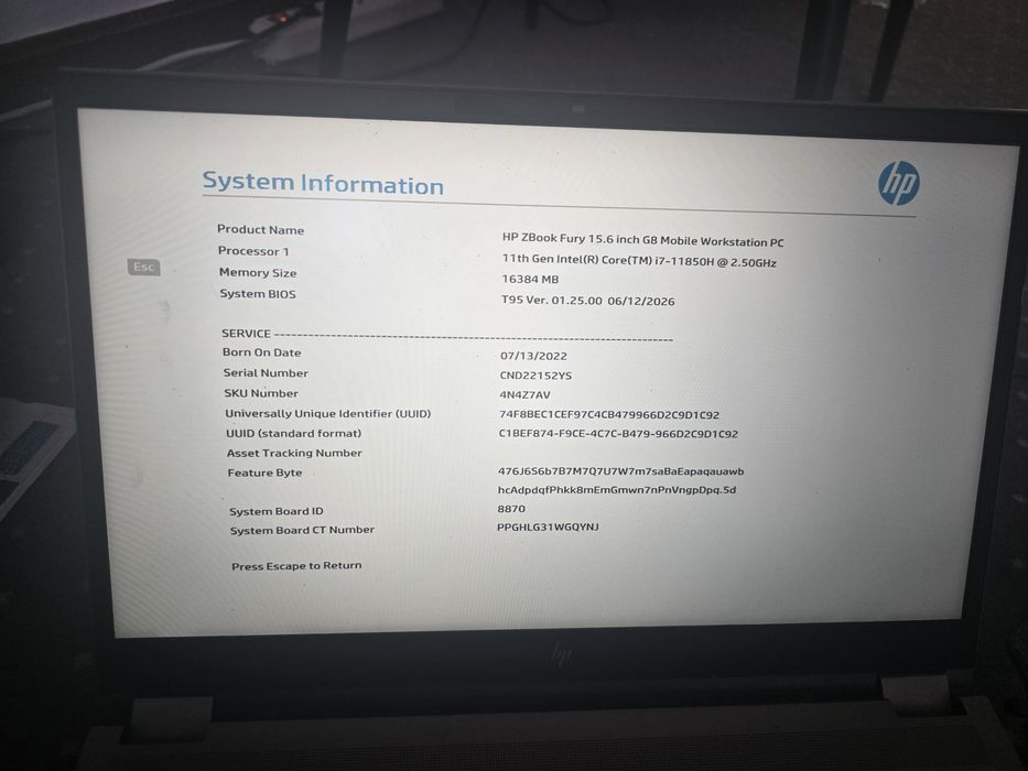 Laptop HP ZBook Fury 15.6 G8, i7-11850H, Nvidia RTX A3000, partial defect