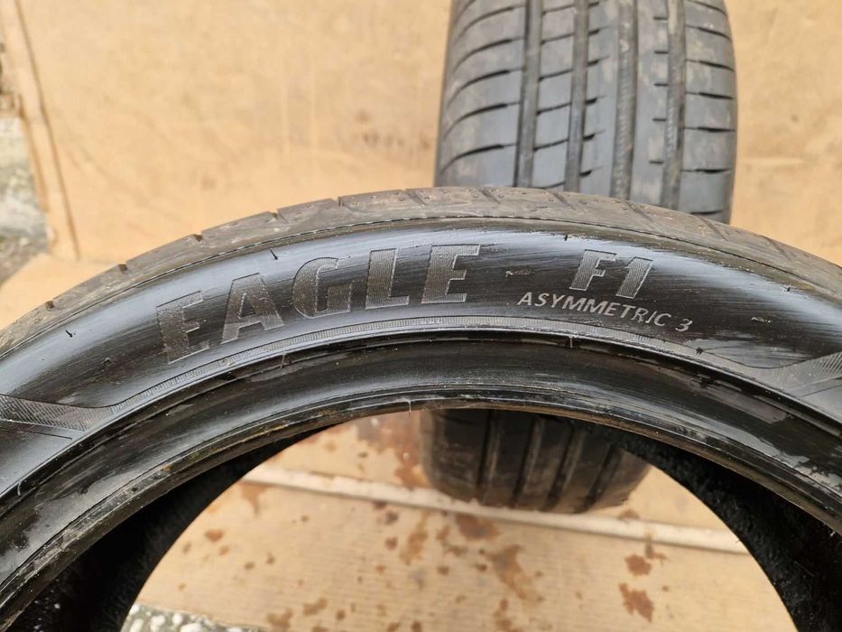 2 Goodyear R18 215/45 Летни гуми  DOT2224