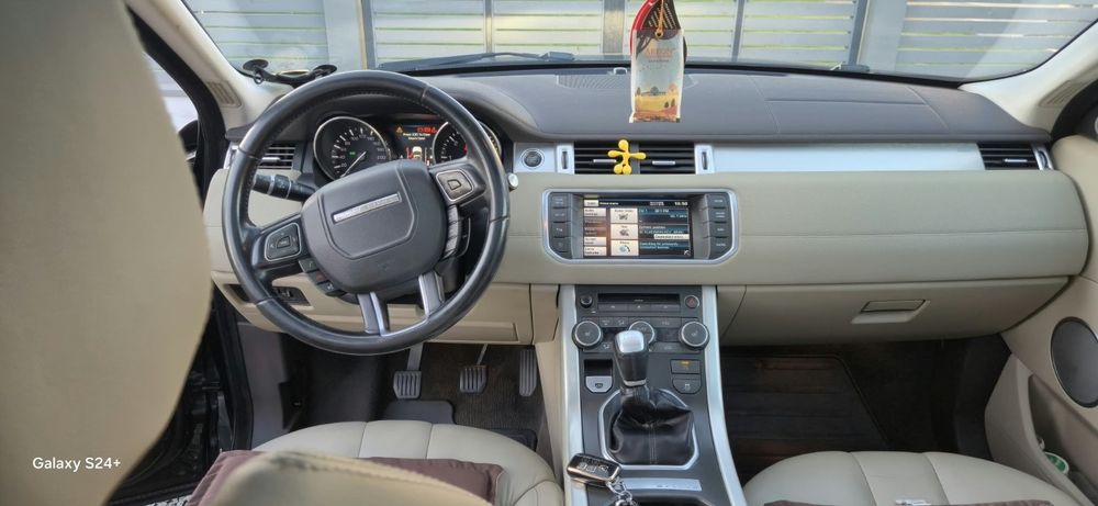 LAND ROVER  2012 — imagine 4