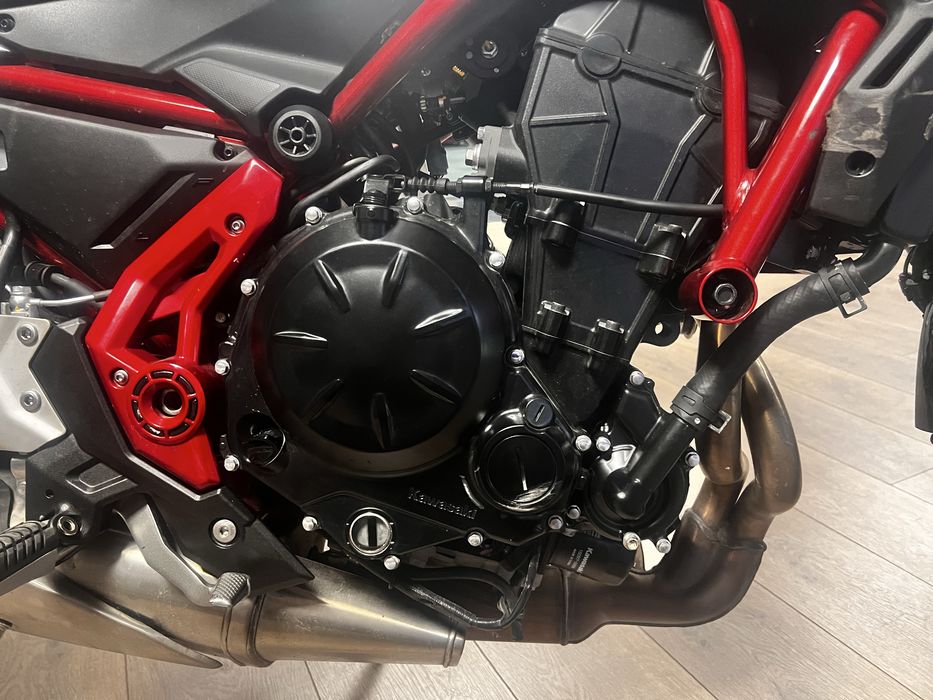 Kawaski z650 2025 1400 km