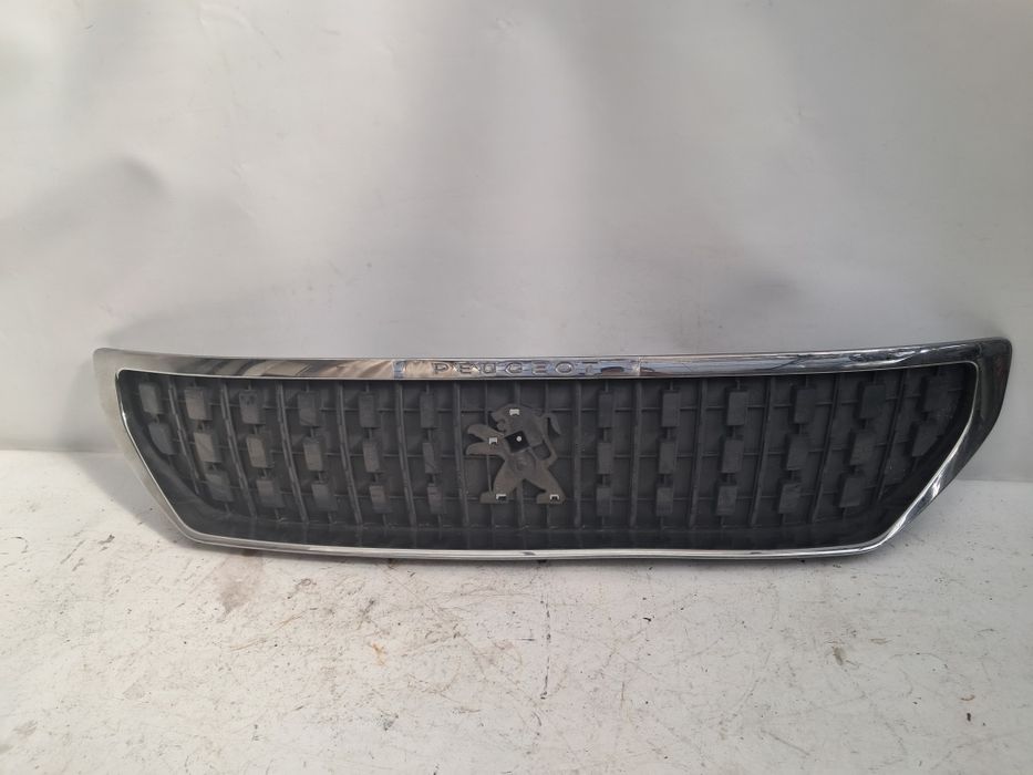 Грил решетка  Peugeot Expert  2016/2022г