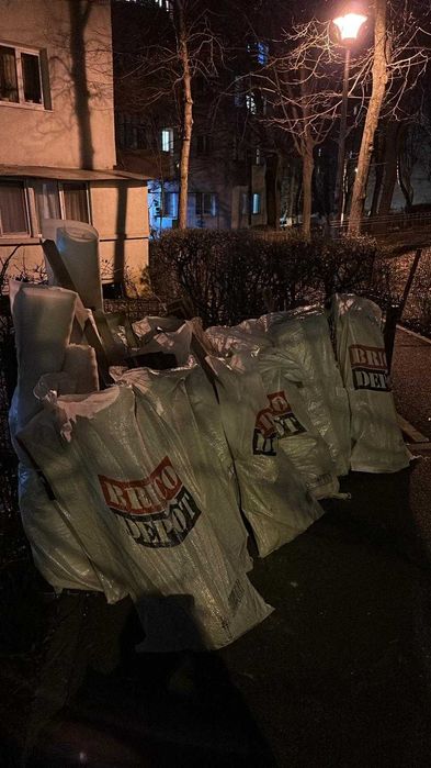 Debarasam moloz caram deșeuri transport nisip mat construcții