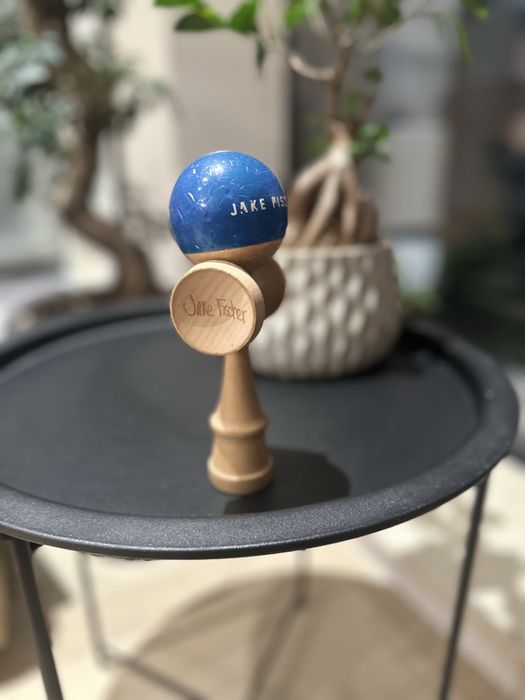 Vand colectie de kendame dau si la bucata