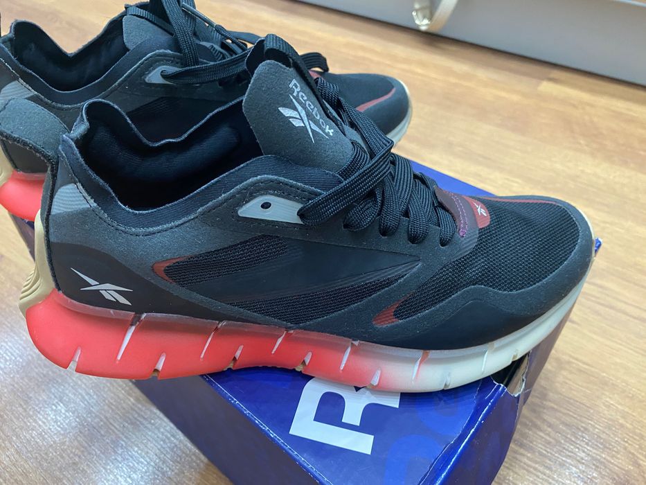 REEBOK кроссовки женские