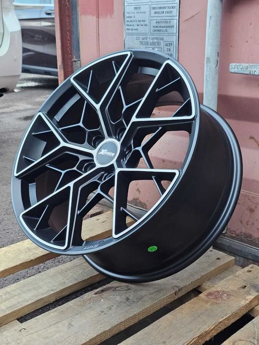Новые авто диски R18 HRE