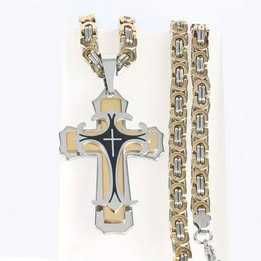 Ръчно изработен мъжки кулон– плосък дизайн, 18K златно покритие