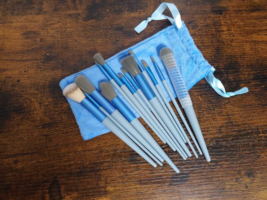 Set pensule pentru machiaj