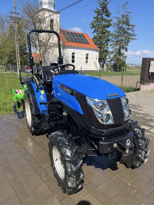 Tractor Mitsubishi 2019, 4x4, 26 cp (cu utilaje)